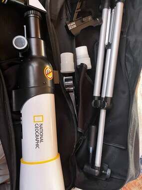National Geographic RT70400 70mm Reflector Telescope with Panhandle Mount 811803